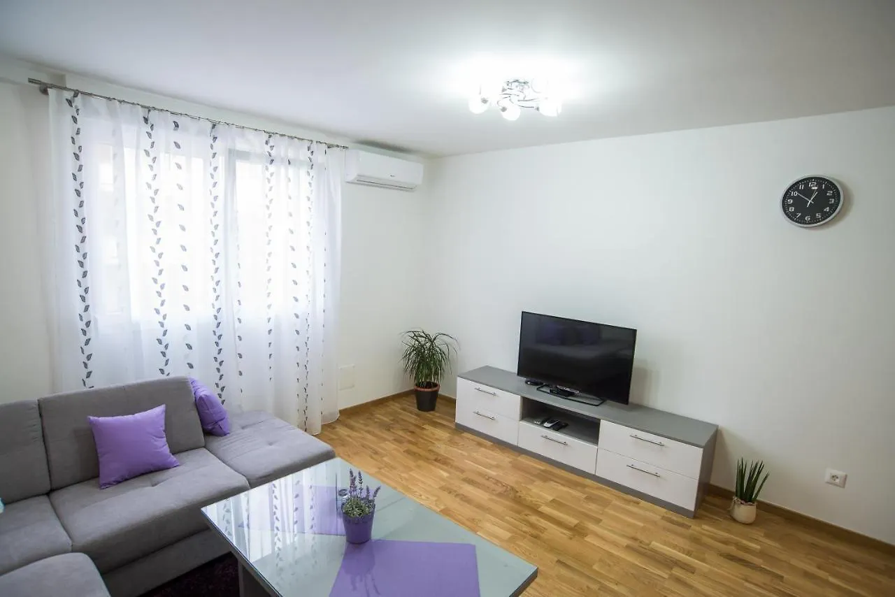 Too Sweet Apartment 1 Split
